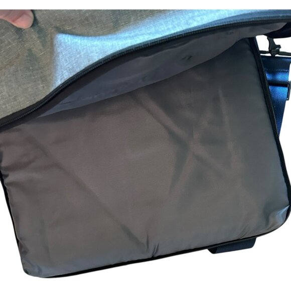 Timbuk2 Command Laptop Messenger Bag Crossbody Gray Navy Blue Travel - Picture 9 of 12